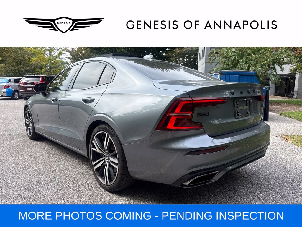 Used 2019 Volvo S60 T6 R-Design Sedan