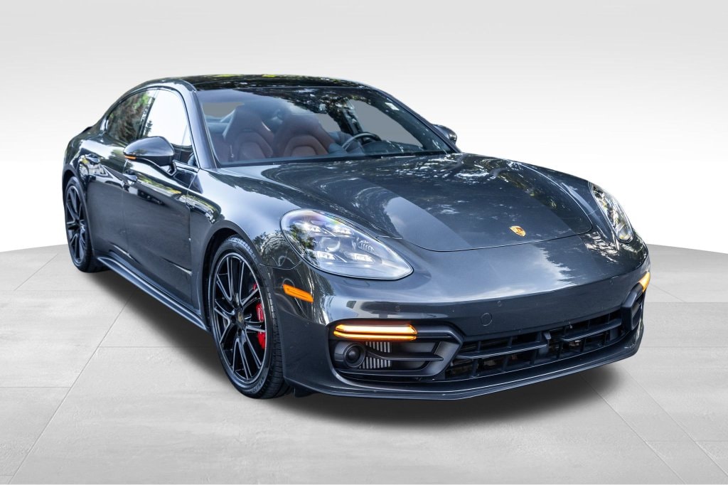 2020 Porsche Panamera
