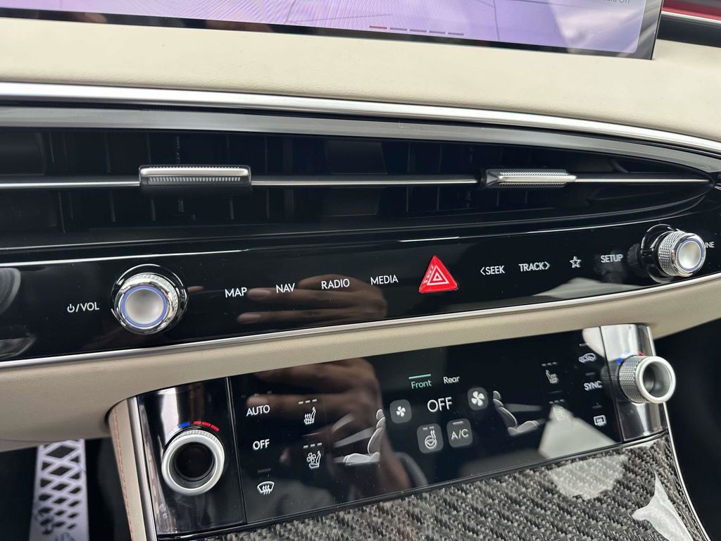 2026 GENESIS GV70 Sport Prestige - Photo 24
