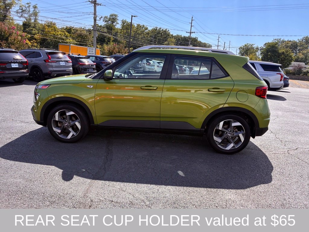 Used 2023 Hyundai Venue SEL SUV