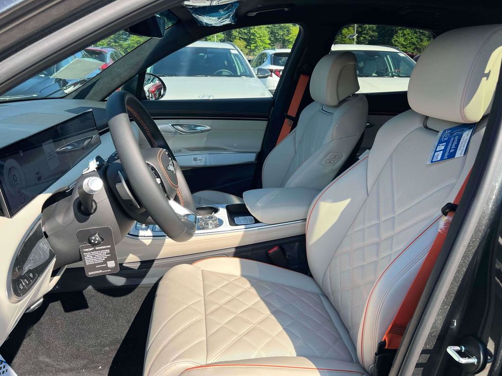 2026 GENESIS GV70 Sport Prestige - Photo 15