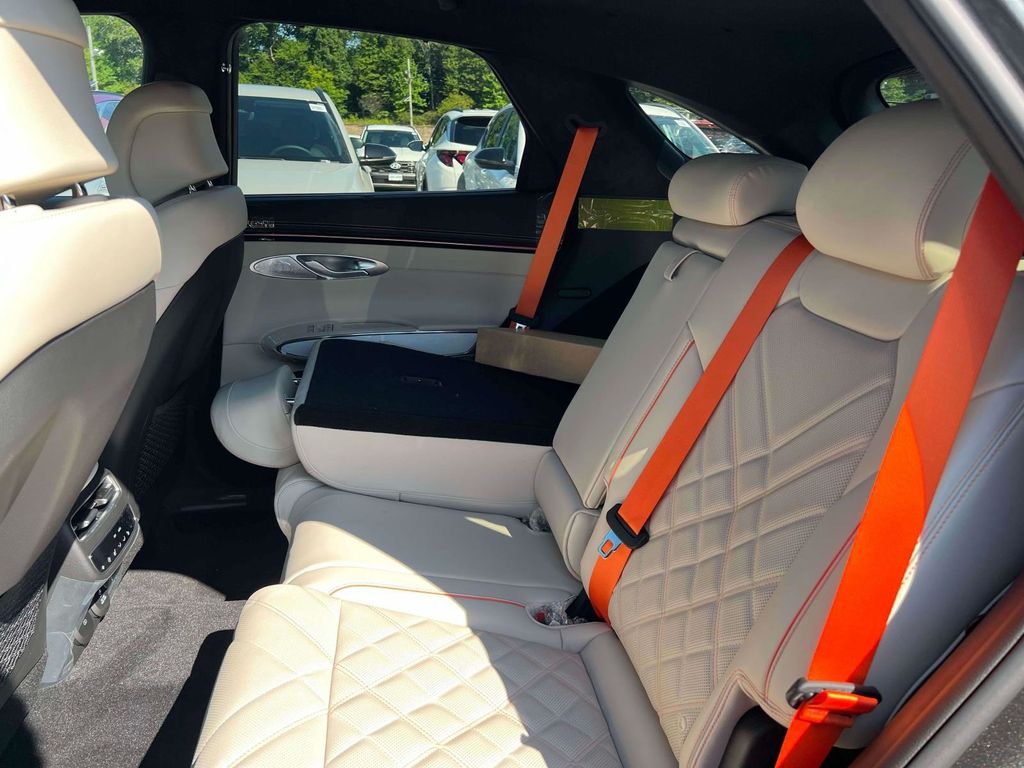 2026 GENESIS GV70 Sport Prestige - Photo 12