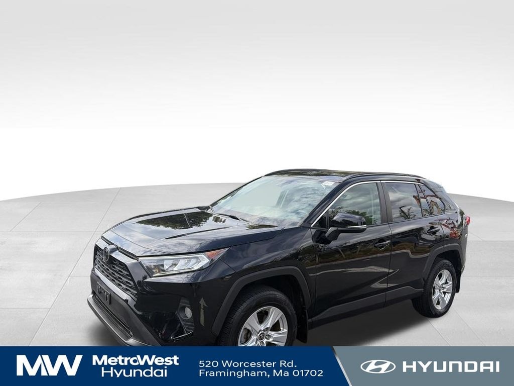 Used 2021 Toyota RAV4 XLE SUV
