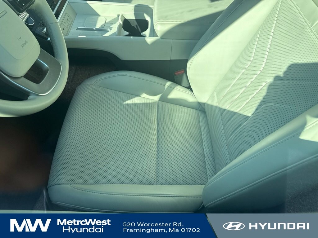 Used 2024 Hyundai Santa Fe SEL SUV