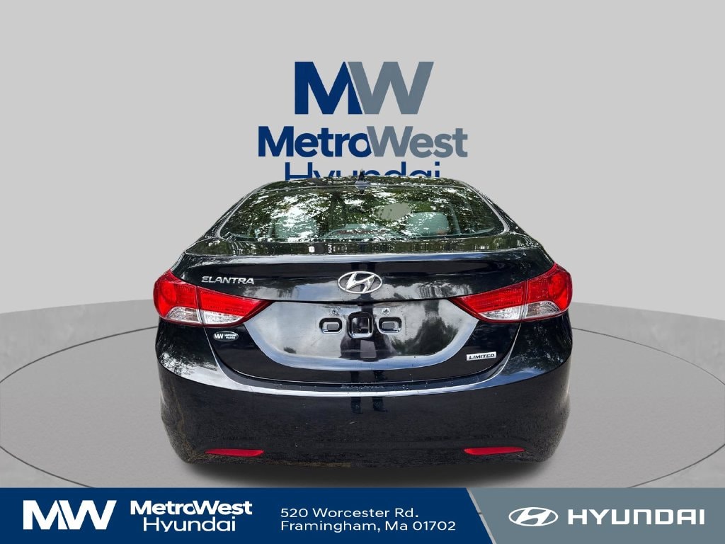 Used 2013 Hyundai Elantra Limited w/PZEV Sedan