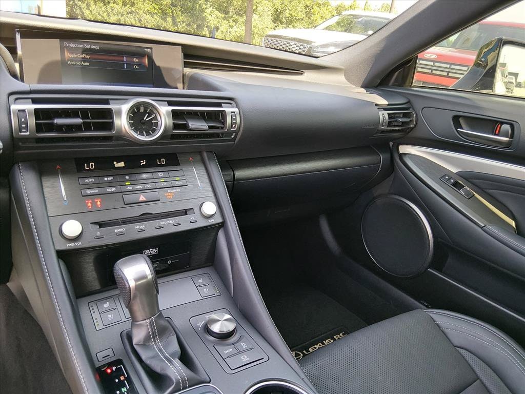 2022 Lexus RC 300 F SPORT - Photo 11