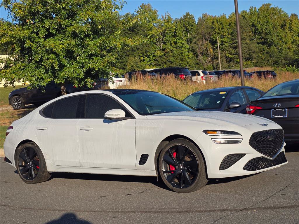  Genesis G70