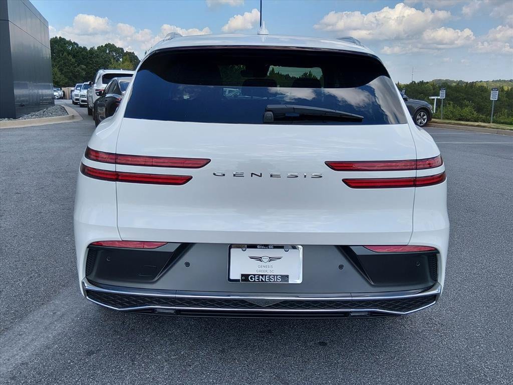 New 2027 Genesis GV70 2.5T SUV
