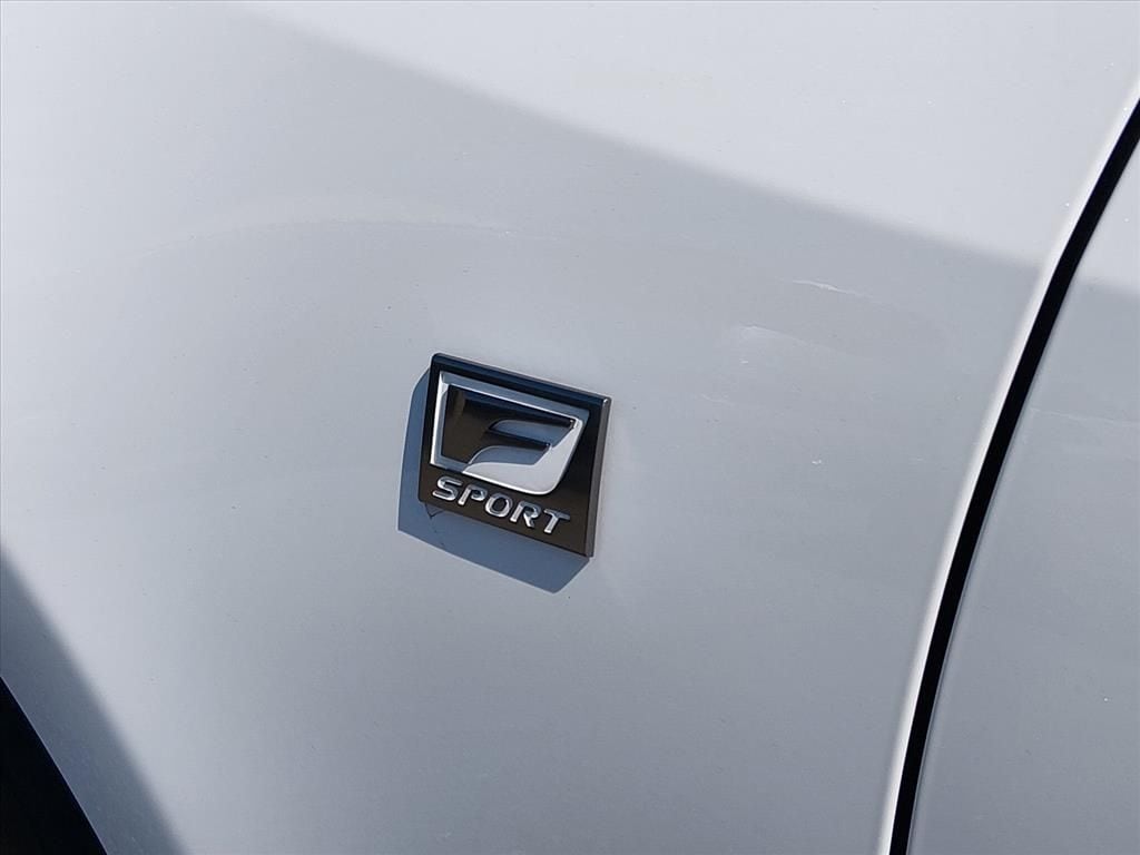 2022 Lexus RC 300 F SPORT - Photo 17