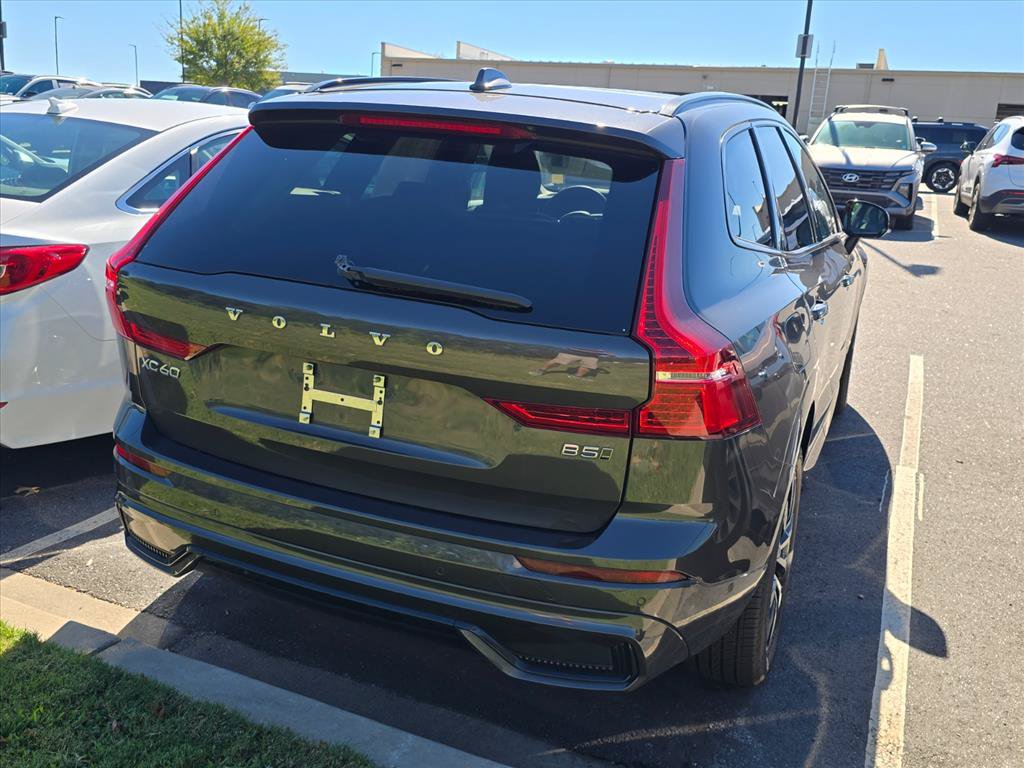 2024 Volvo XC60 Plus - Photo 9