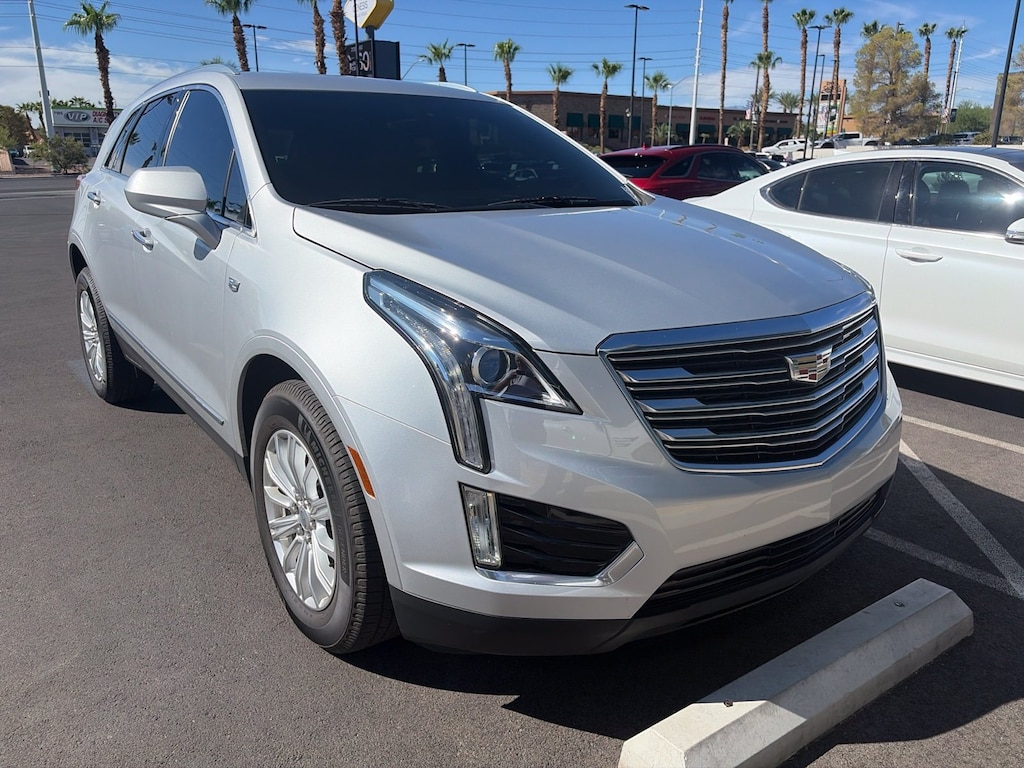 Used 2018 CADILLAC XT5 Base SUV