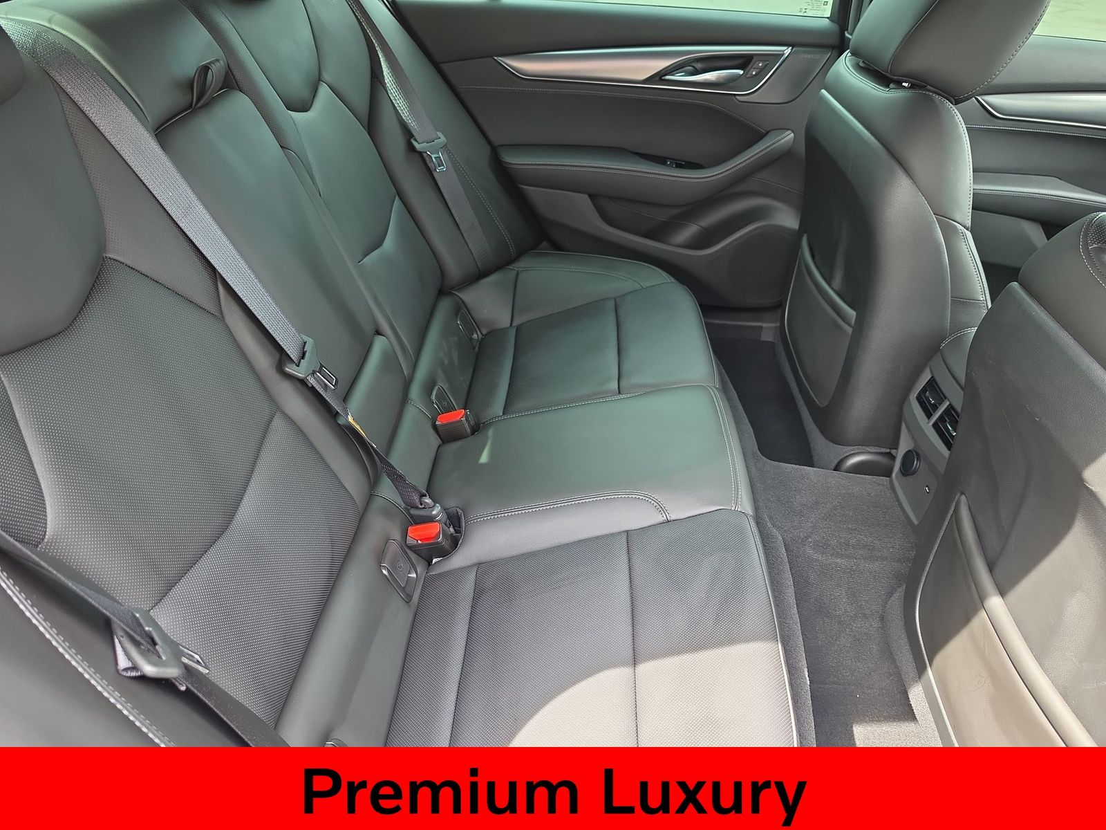2026 Cadillac CT5 Premium Luxury - Photo 17