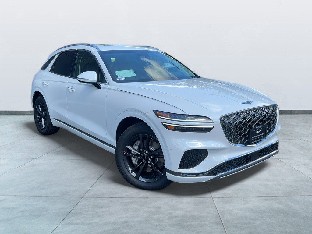 2027 GENESIS GV70