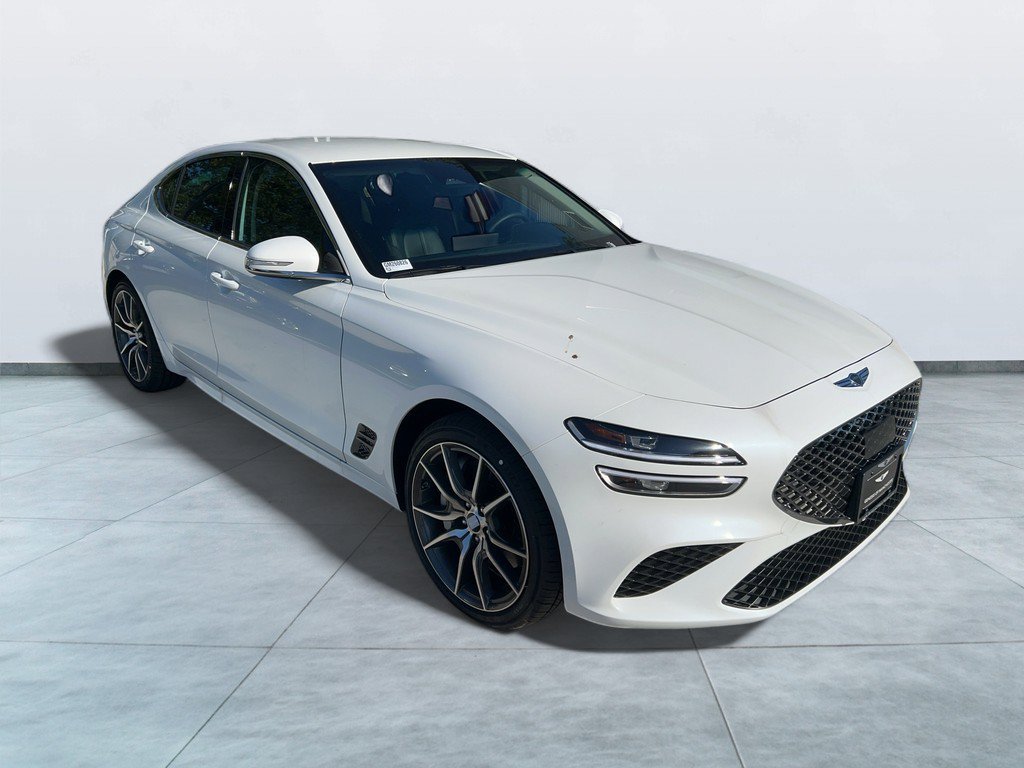 2026 GENESIS G70 Standard