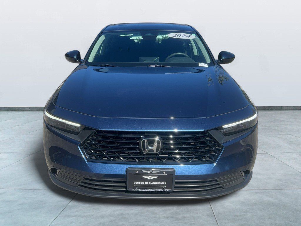 Used 2024 Honda Accord EX Sedan
