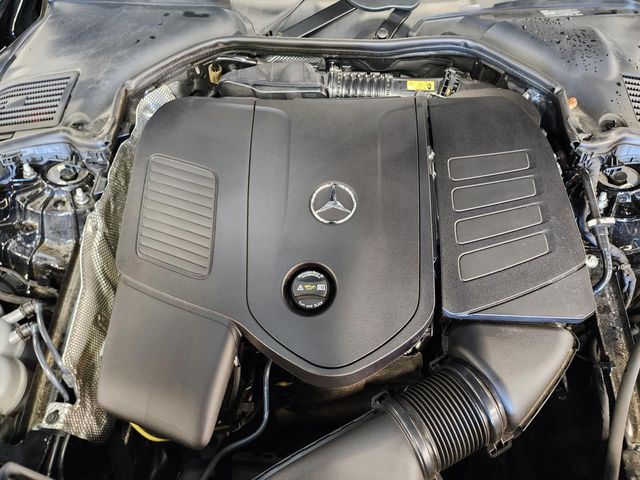 2025 Mercedes-Benz C-Class Sedan C 300 - Photo 30