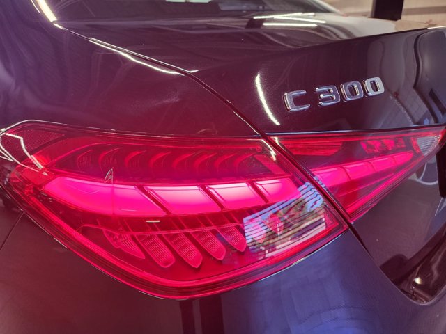 2025 Mercedes-Benz C-Class Sedan C 300 - Photo 9