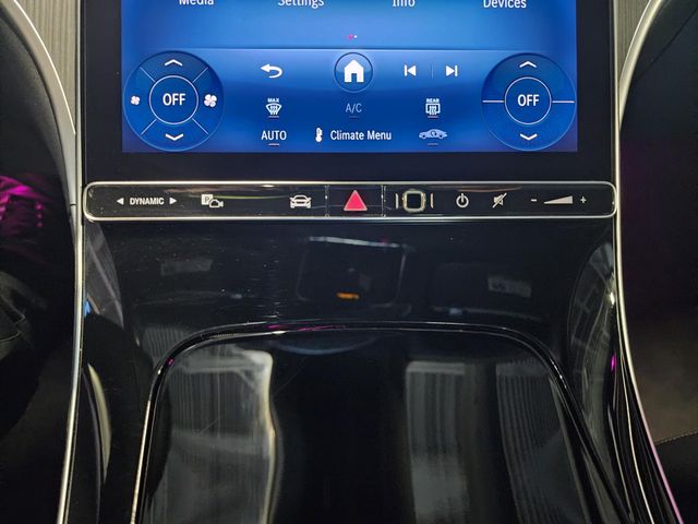 2025 Mercedes-Benz C-Class Sedan C 300 - Photo 19