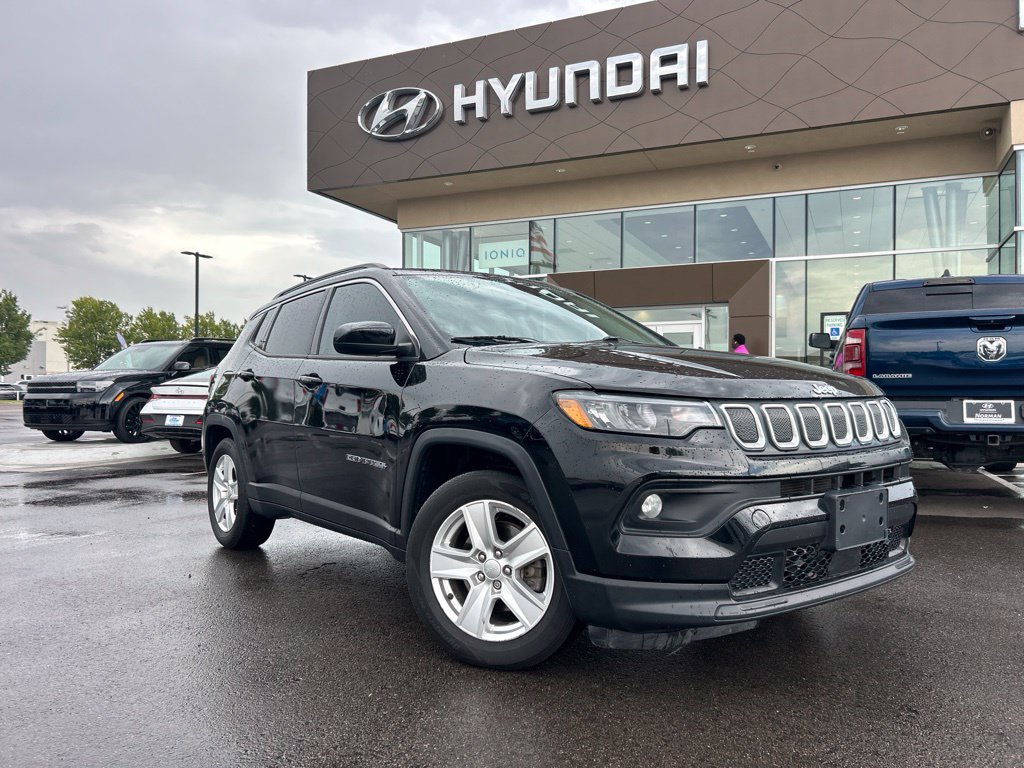 Used 2022 Jeep Compass Latitude SUV