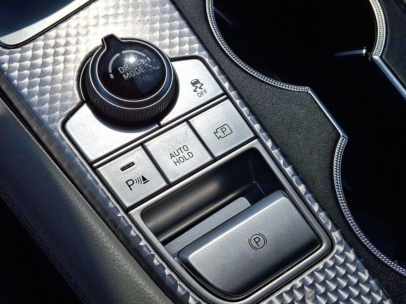 2023 GENESIS G70 Standard - Photo 27