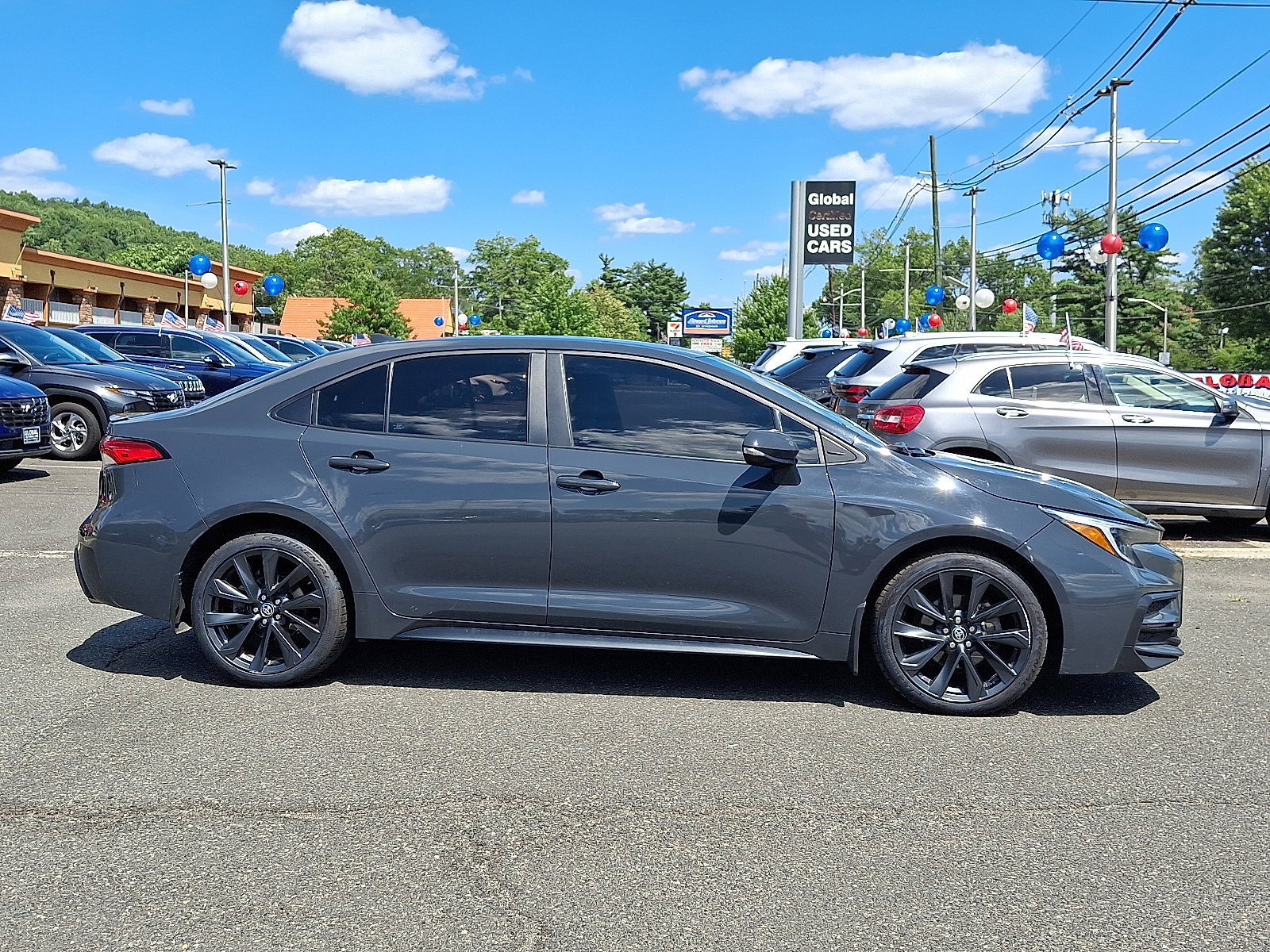 2023 Toyota Corolla SE - Photo 8