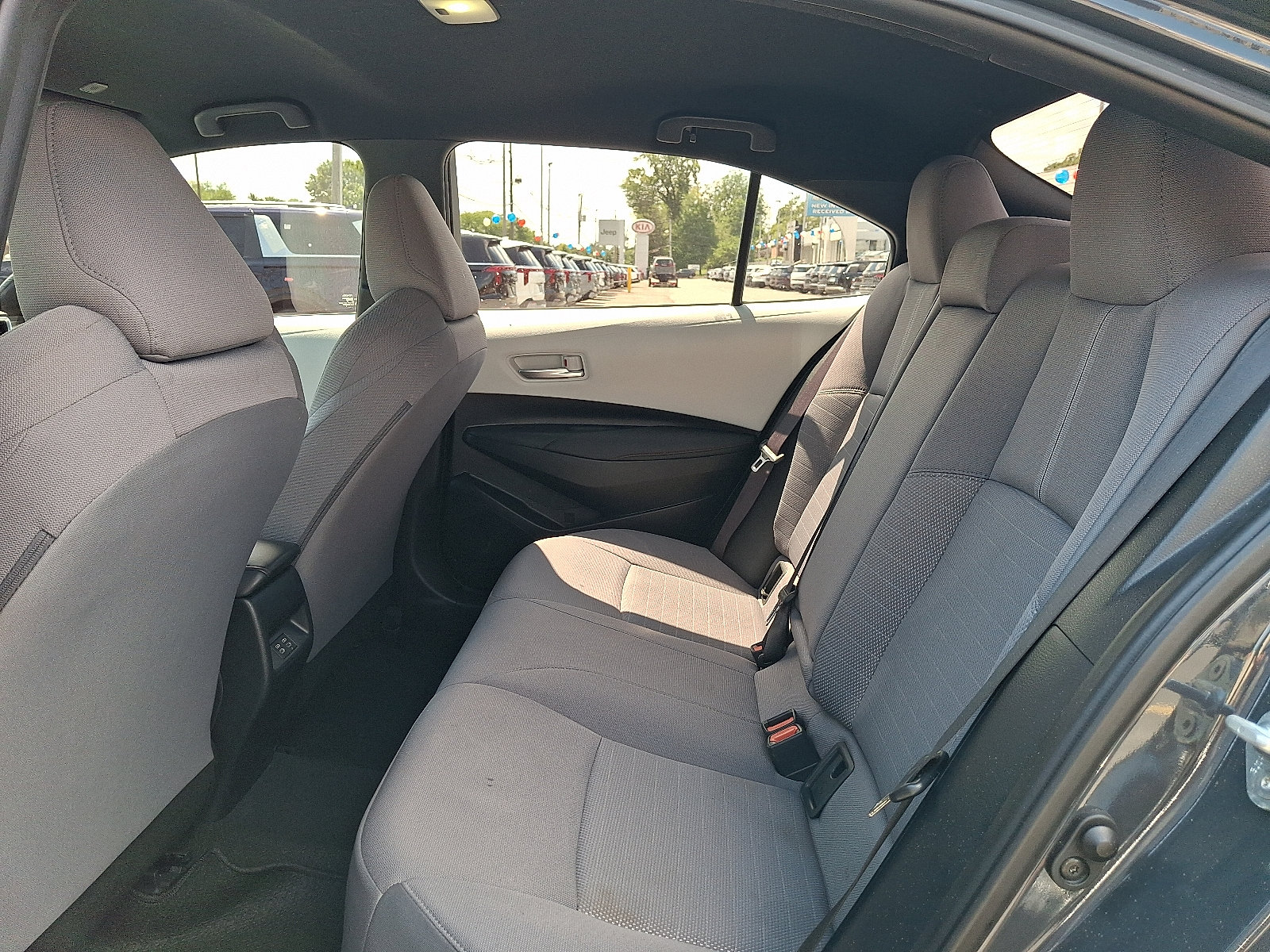 2023 Toyota Corolla SE - Photo 11