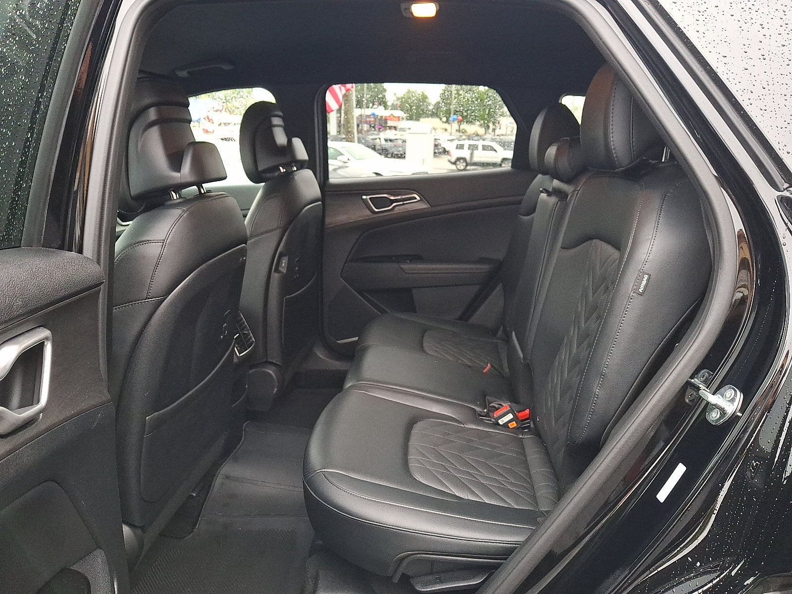 2025 Kia Sportage X-Line - Photo 10