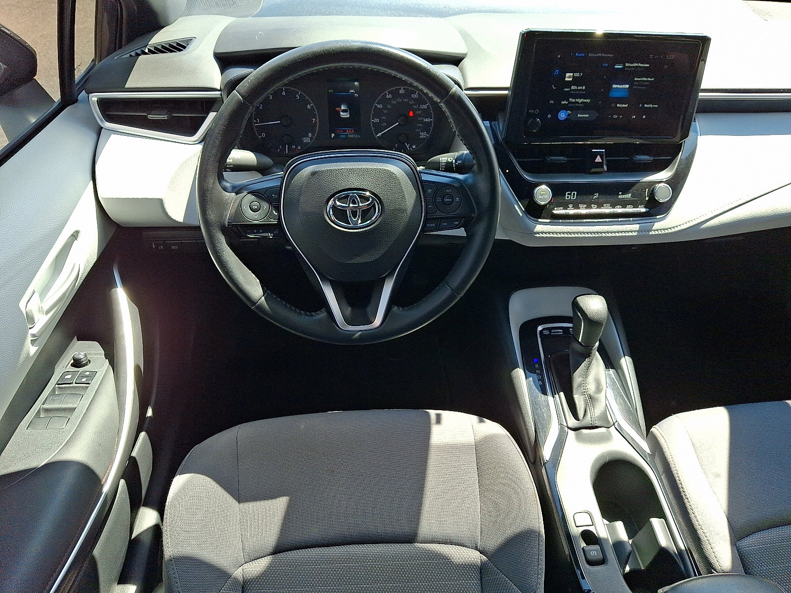 2023 Toyota Corolla SE - Photo 12