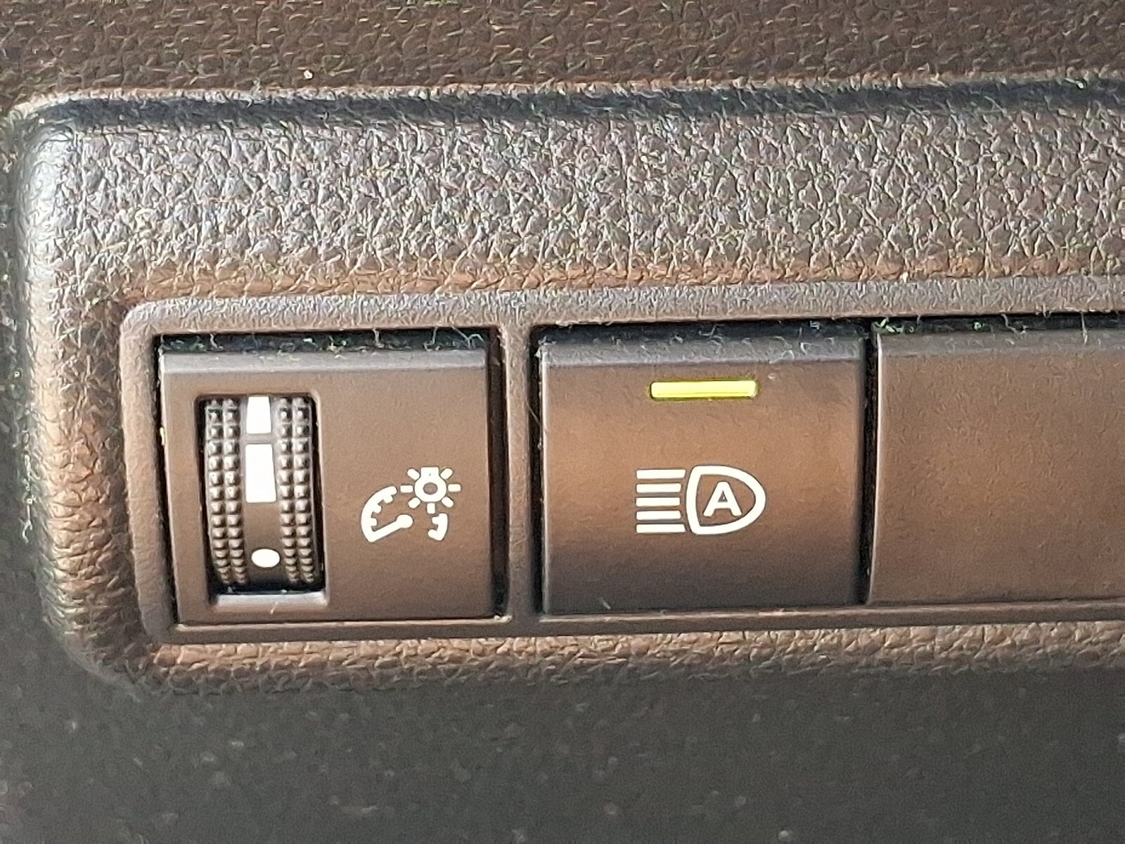 2023 Toyota Corolla SE - Photo 24