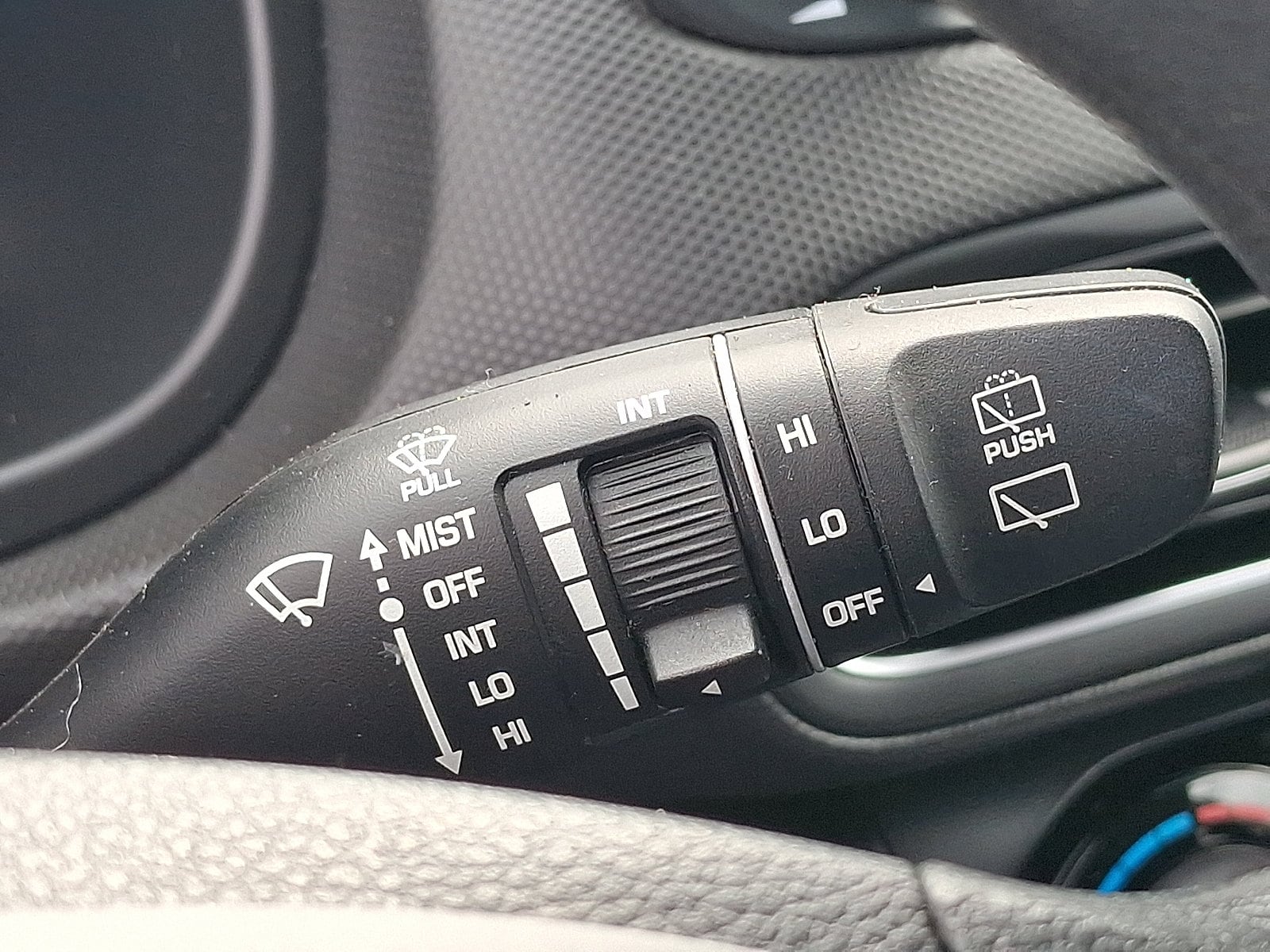 2023 Hyundai Kona SEL - Photo 23
