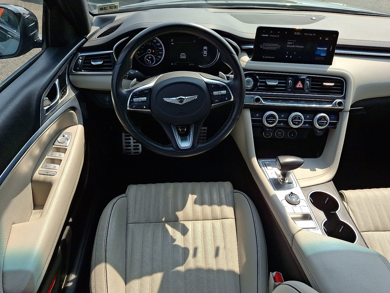 2023 GENESIS G70 Standard - Photo 12