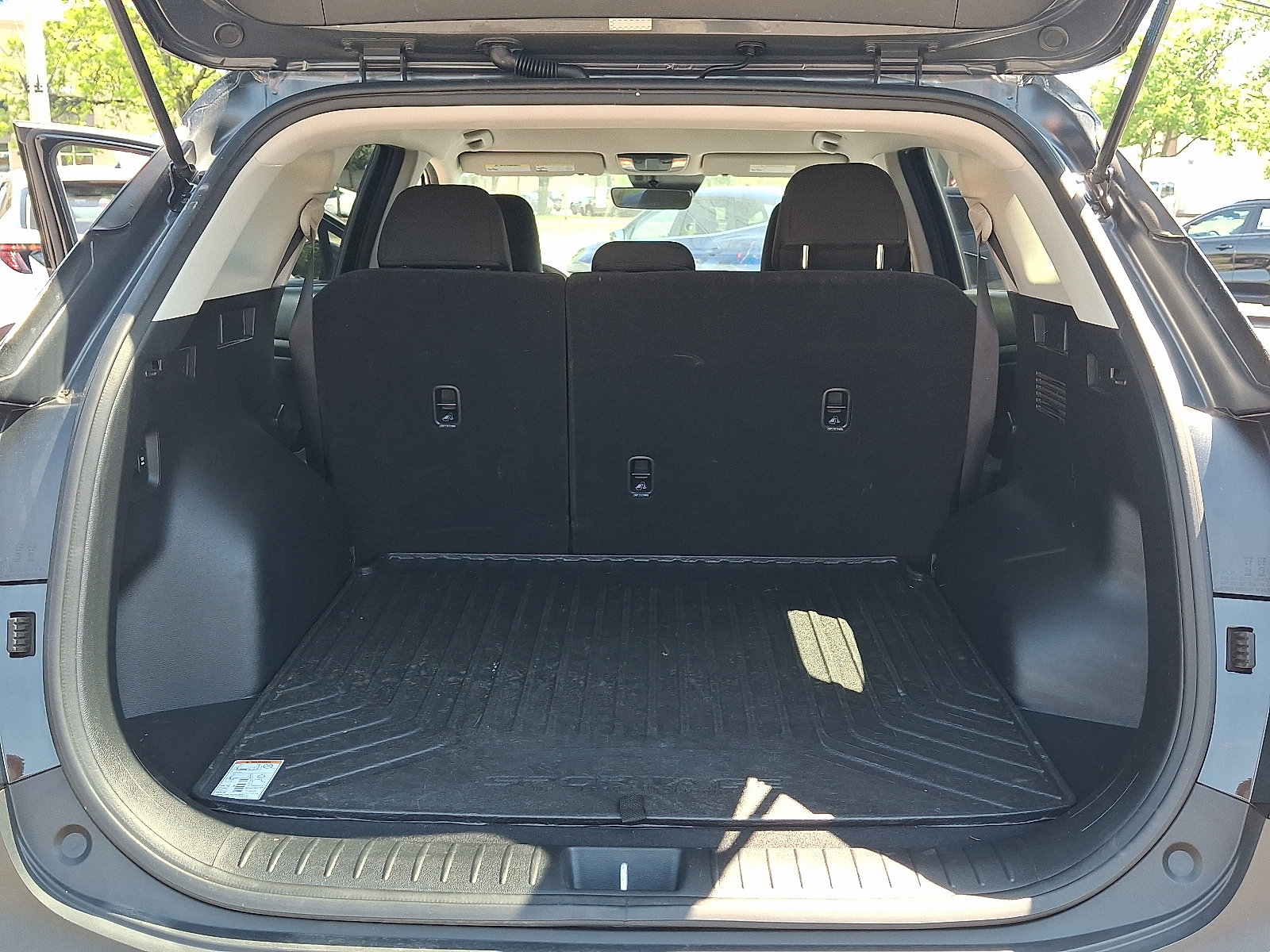 2023 Kia Sportage LX - Photo 28