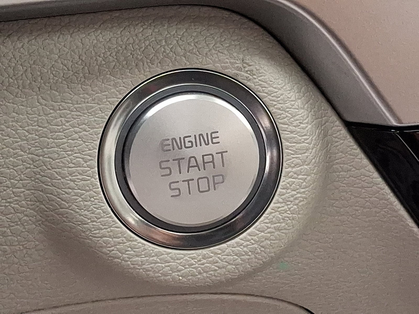 2023 Kia Telluride EX - Photo 25