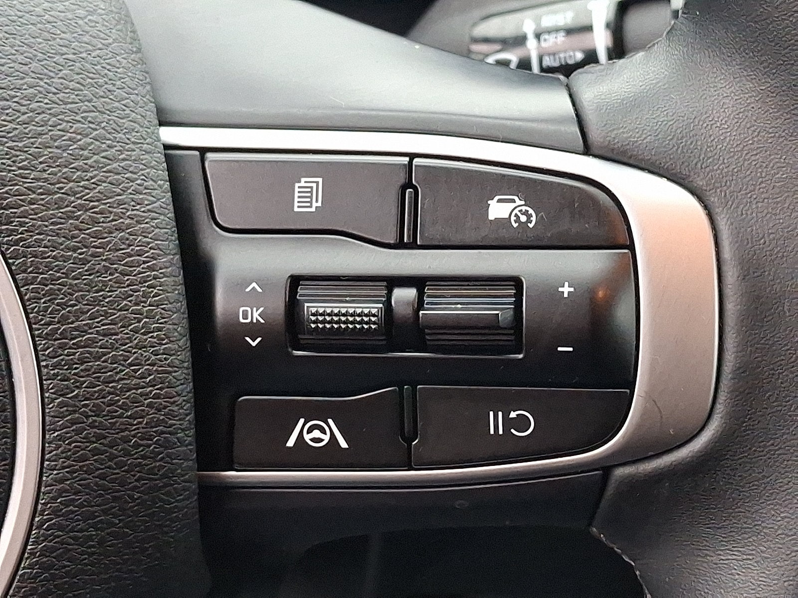 2025 Kia Sportage X-Line - Photo 22