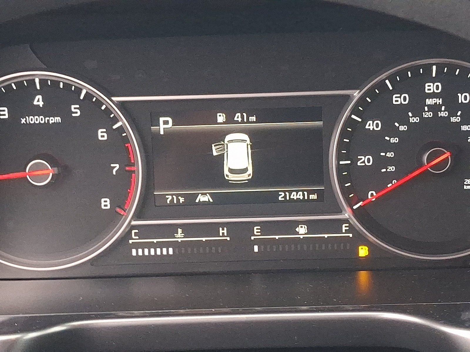 2023 Kia Sorento LX - Photo 19
