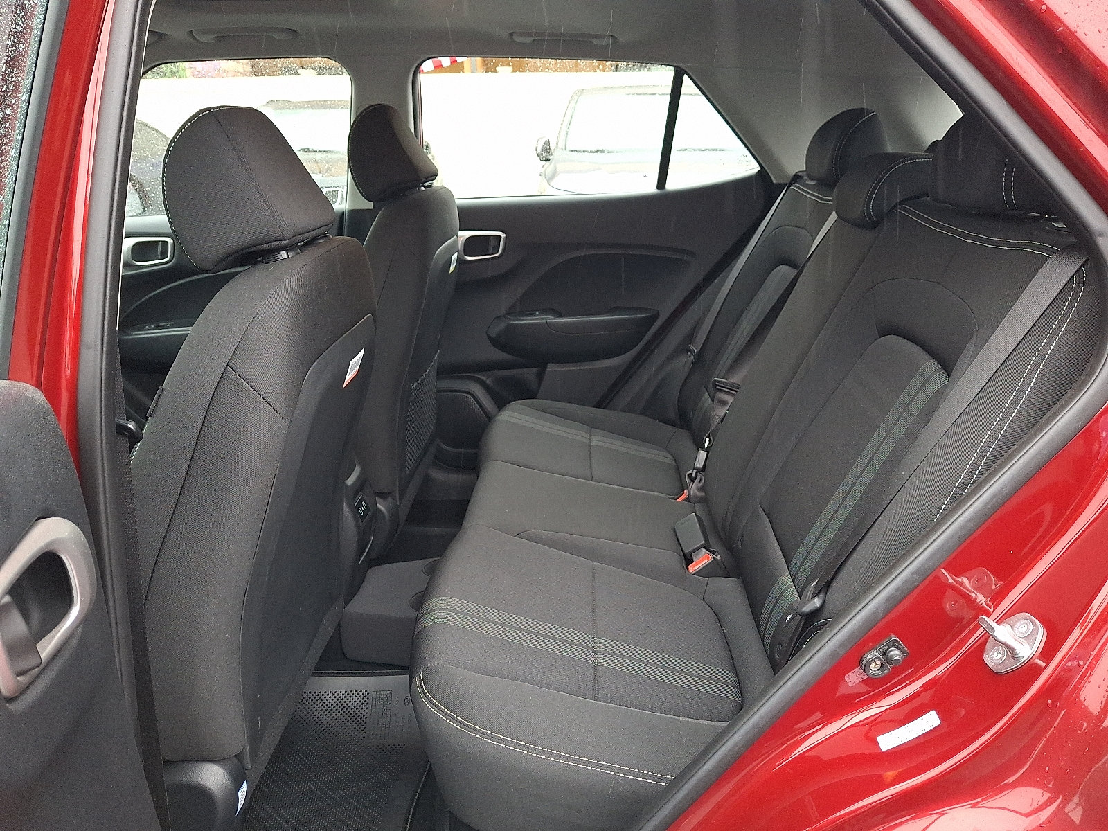 2024 Hyundai Venue SEL - Photo 11