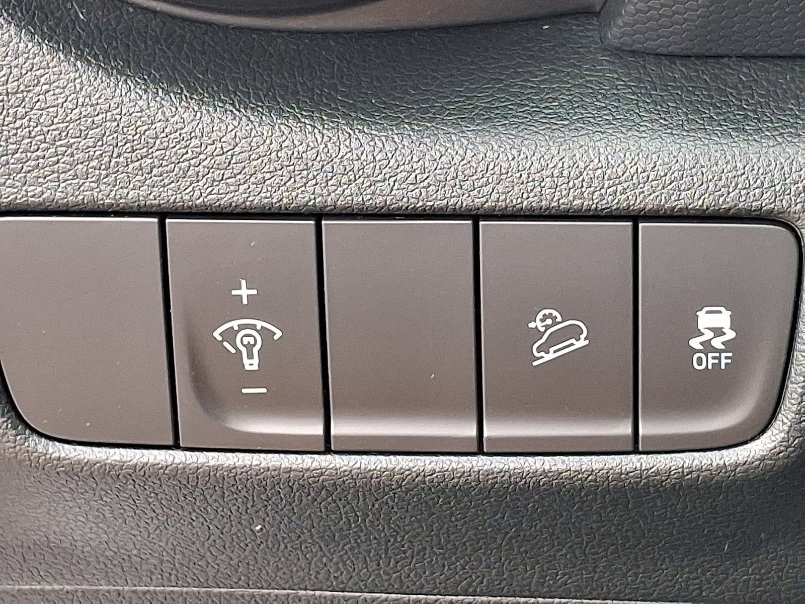 2023 Hyundai Kona SEL - Photo 26