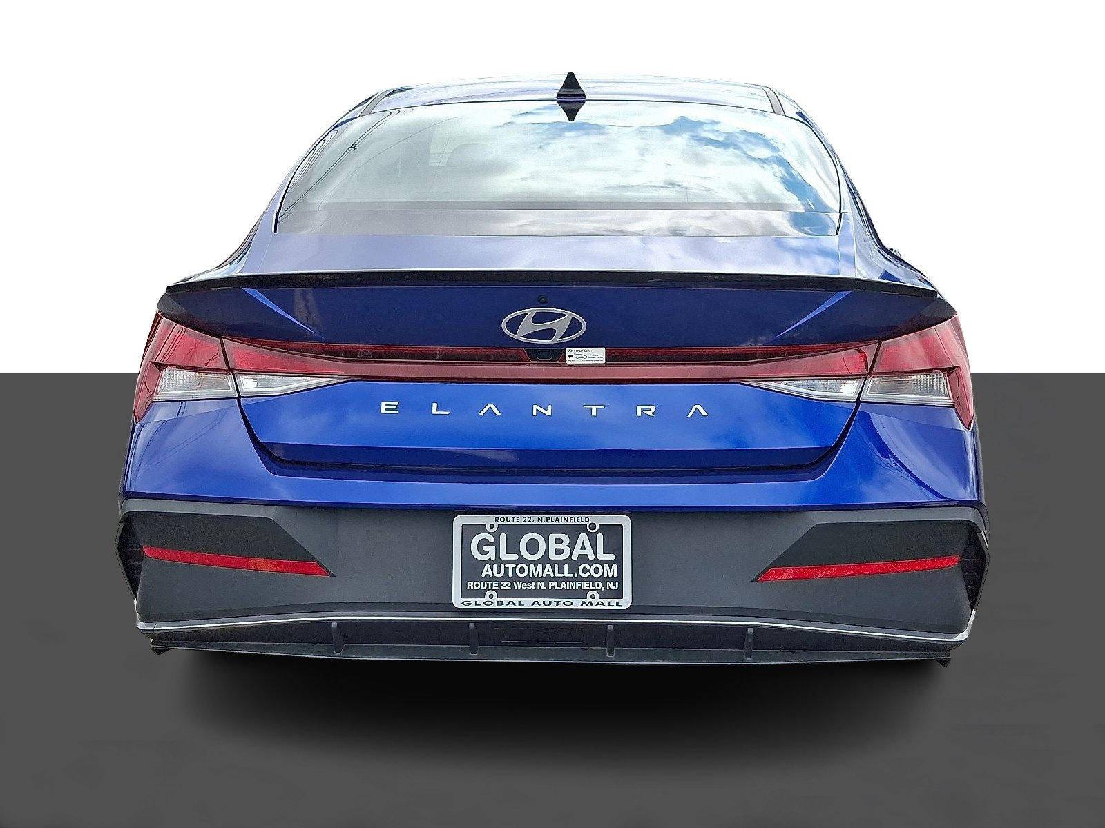 2025 Hyundai Elantra SEL - Photo 6