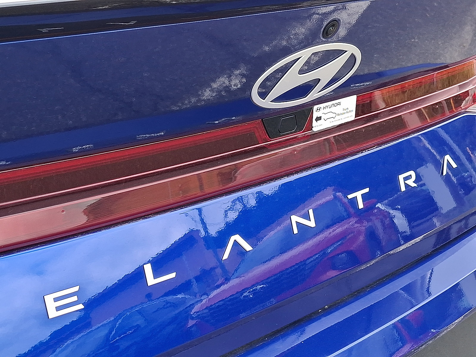 2025 Hyundai Elantra SEL - Photo 31