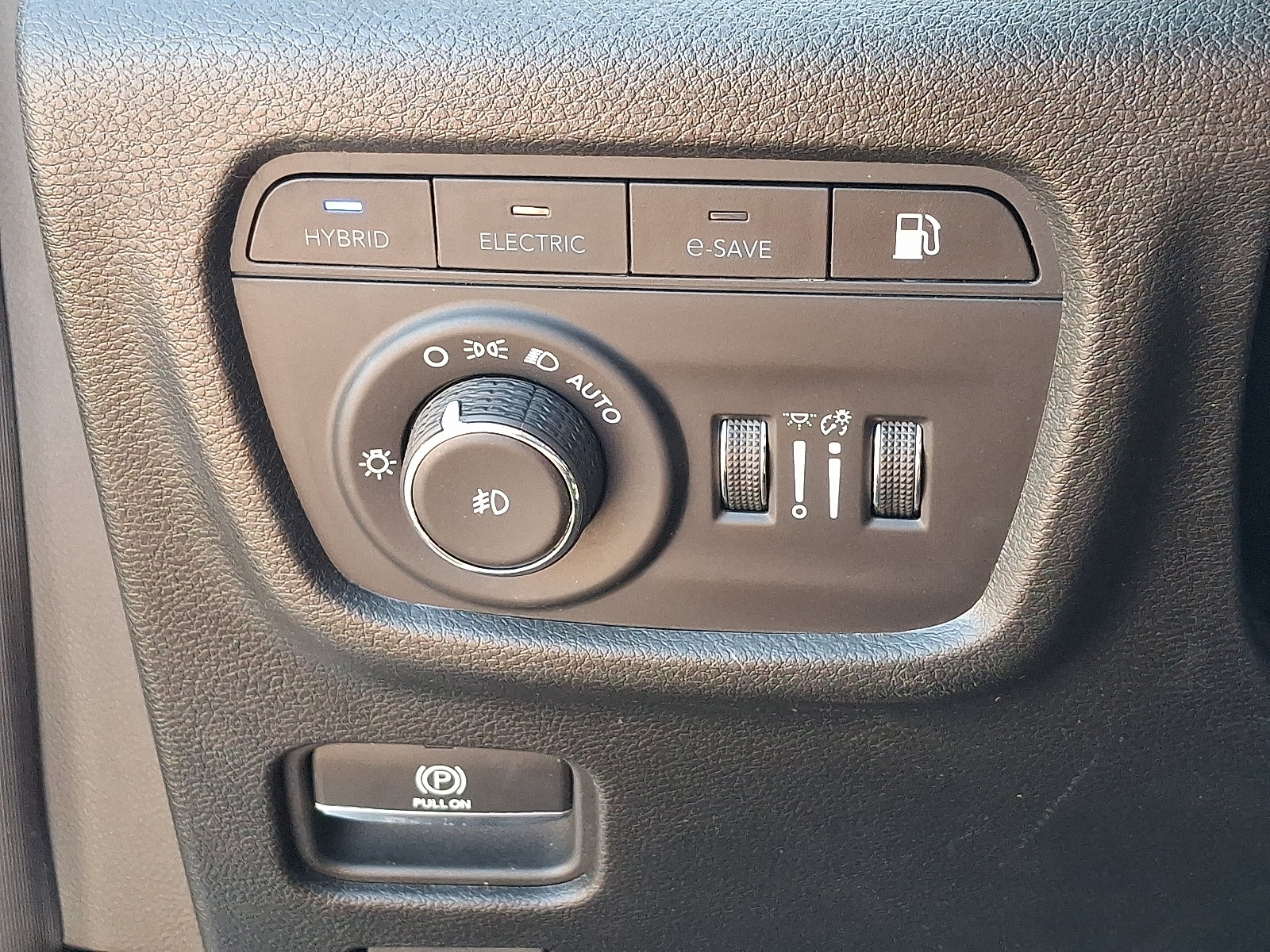 2023 Jeep Grand Cherokee Trailhawk 4xe - Photo 25
