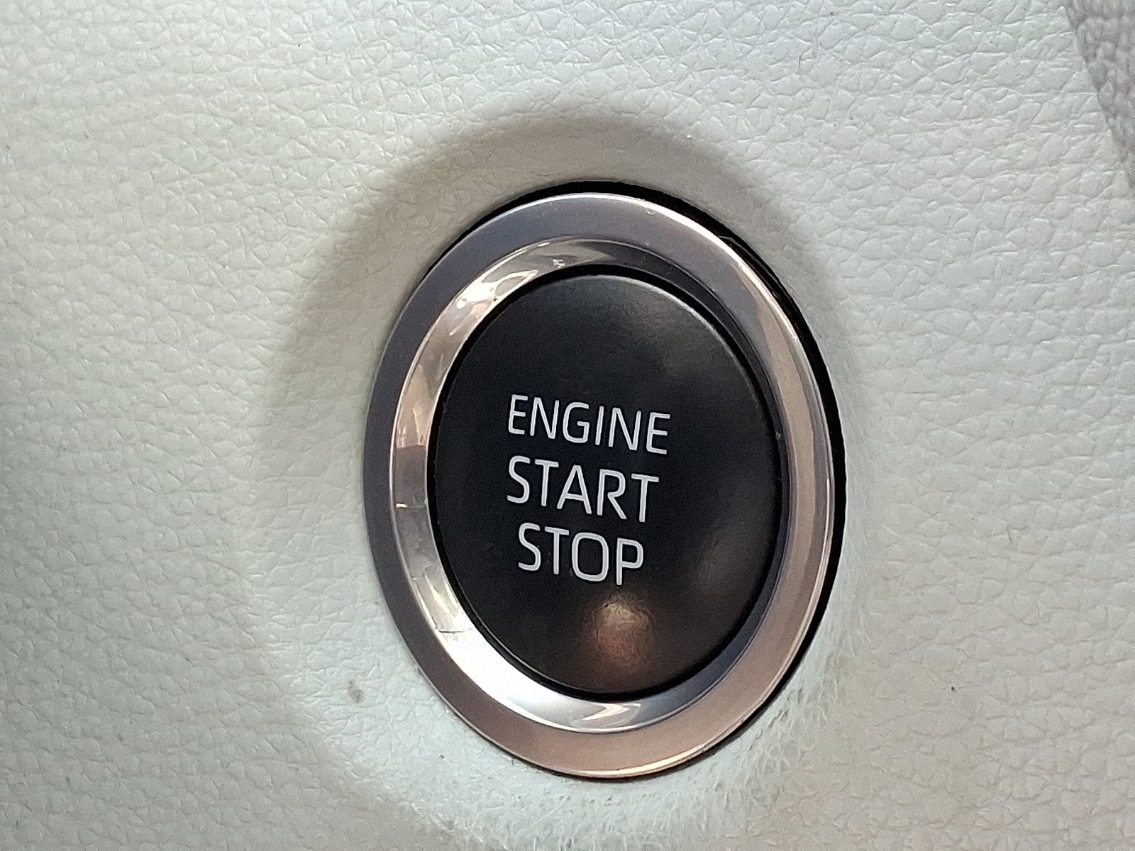 2023 Toyota Corolla SE - Photo 23