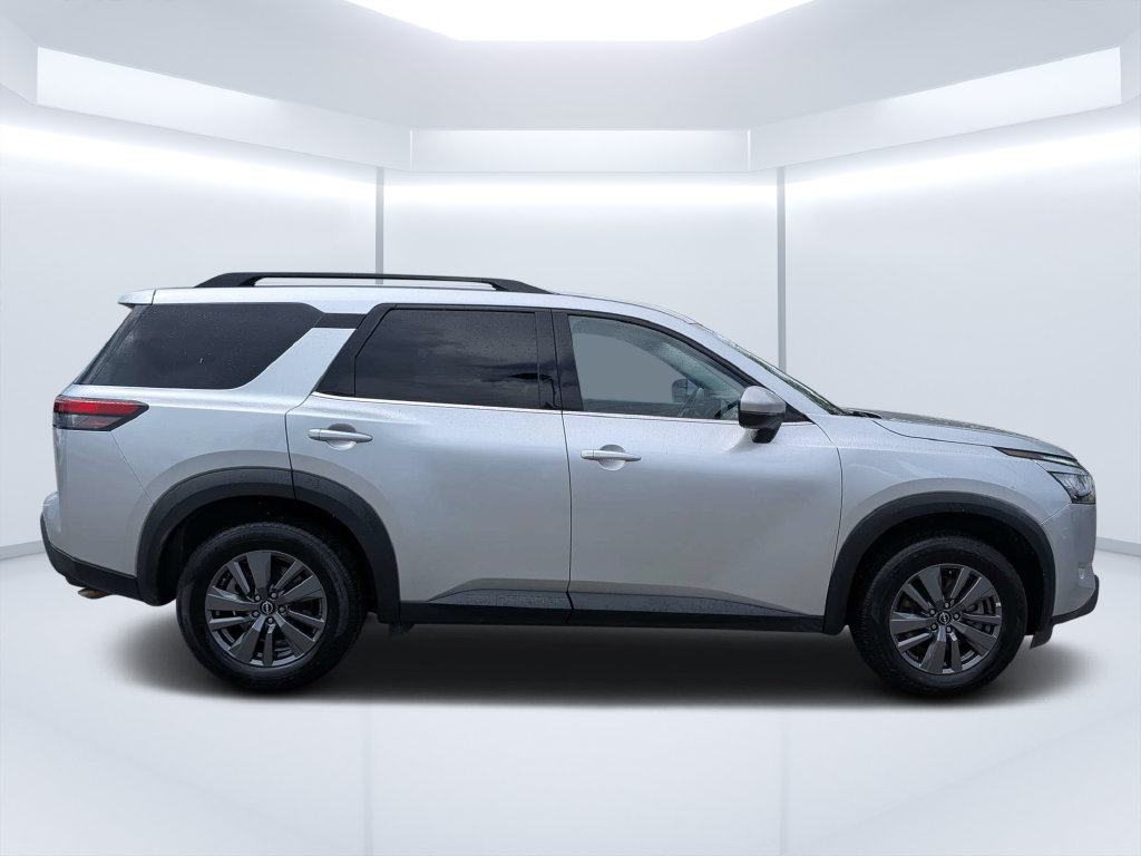 Used 2024 Nissan Pathfinder SV SUV