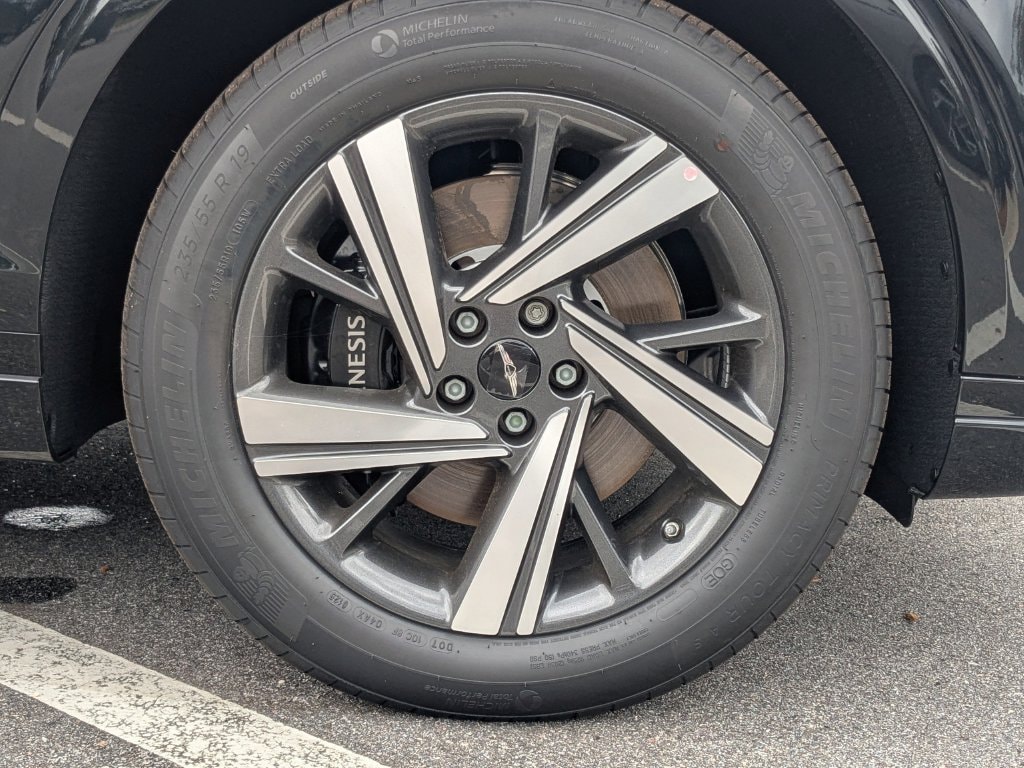 2026 GENESIS GV70 Sport Advanced - Photo 11