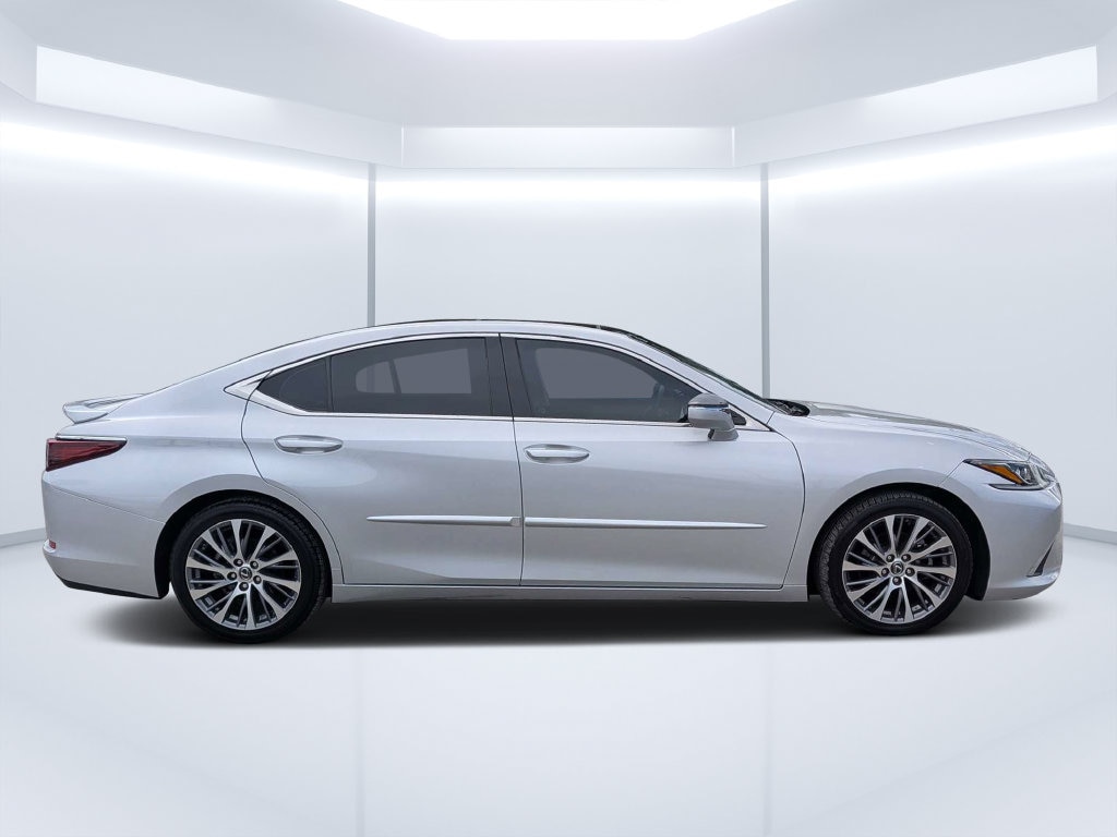 Used 2021 Lexus ES 350 Sedan