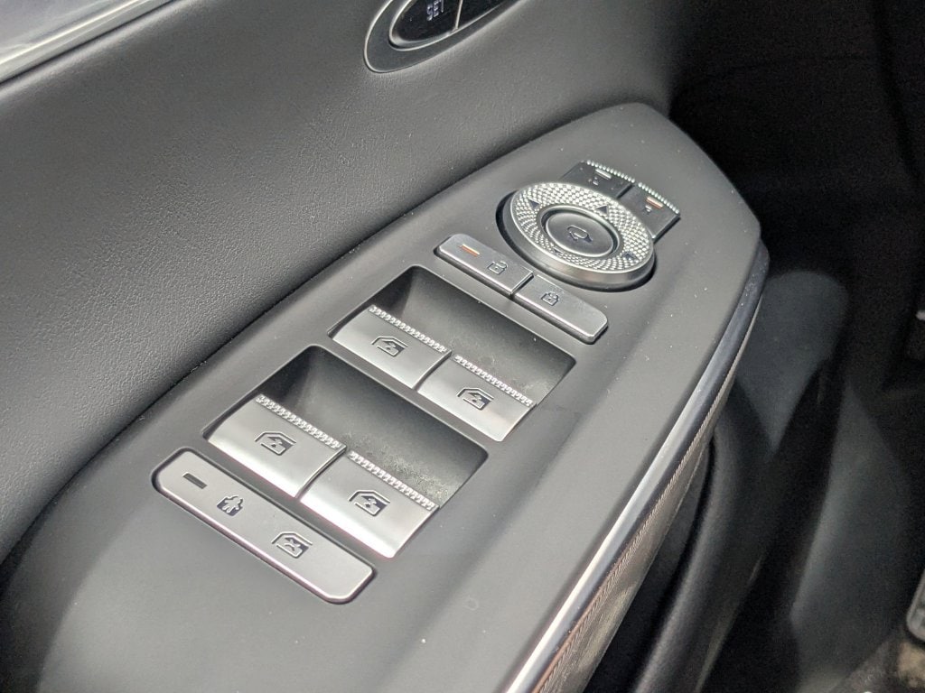 2026 GENESIS GV70 Sport Advanced - Photo 21