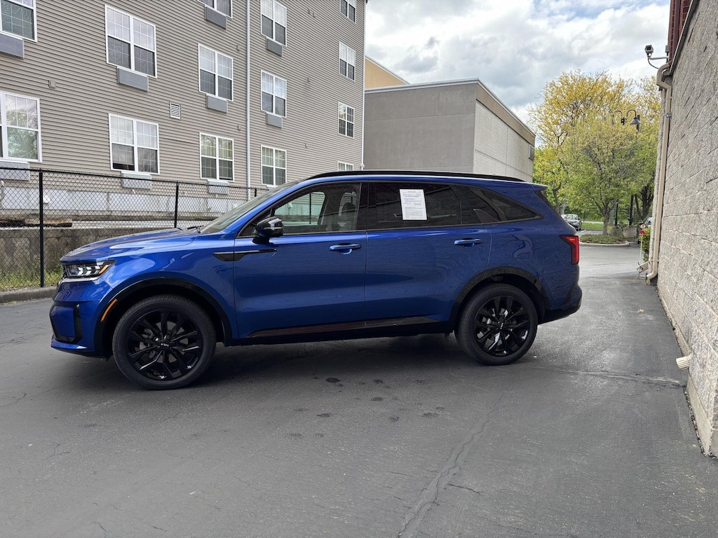 Used 2022 Kia Sorento SX SUV