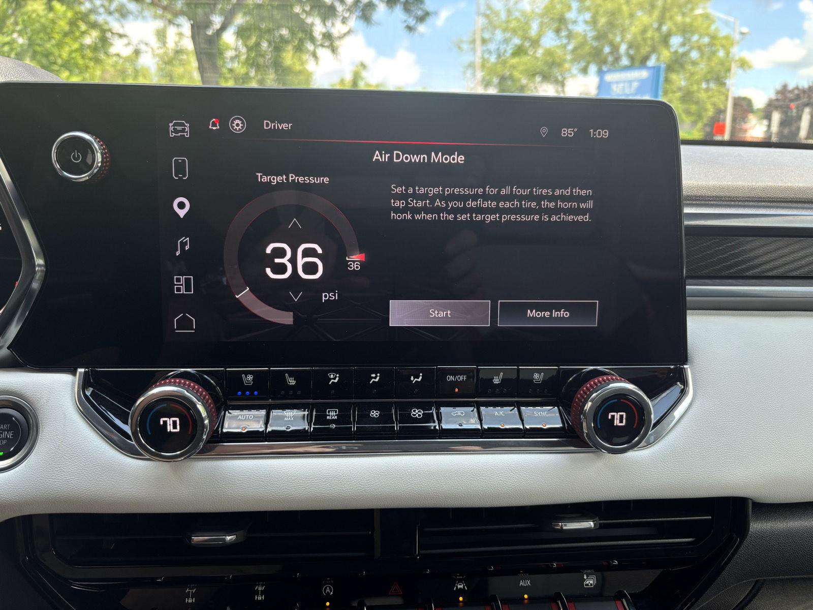 2024 GMC Canyon AT4X - Photo 17
