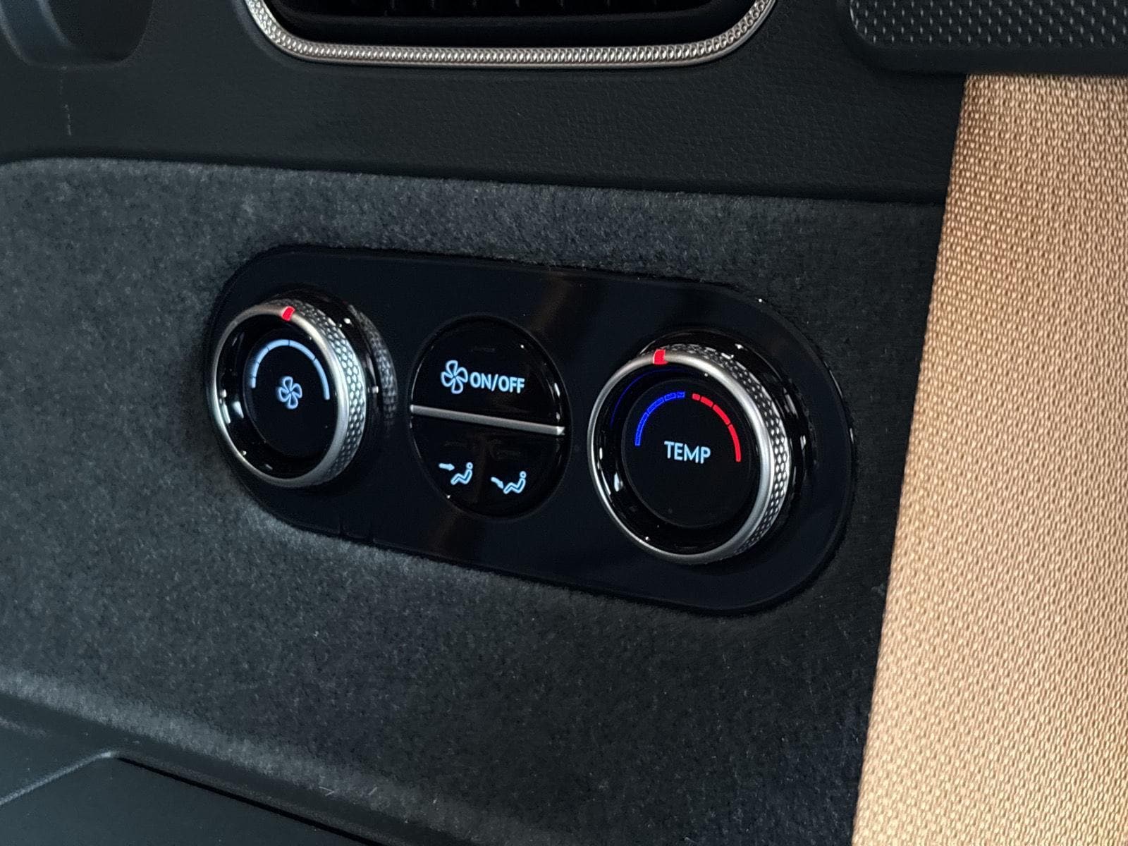 2026 GENESIS GV80 Advanced - Photo 30