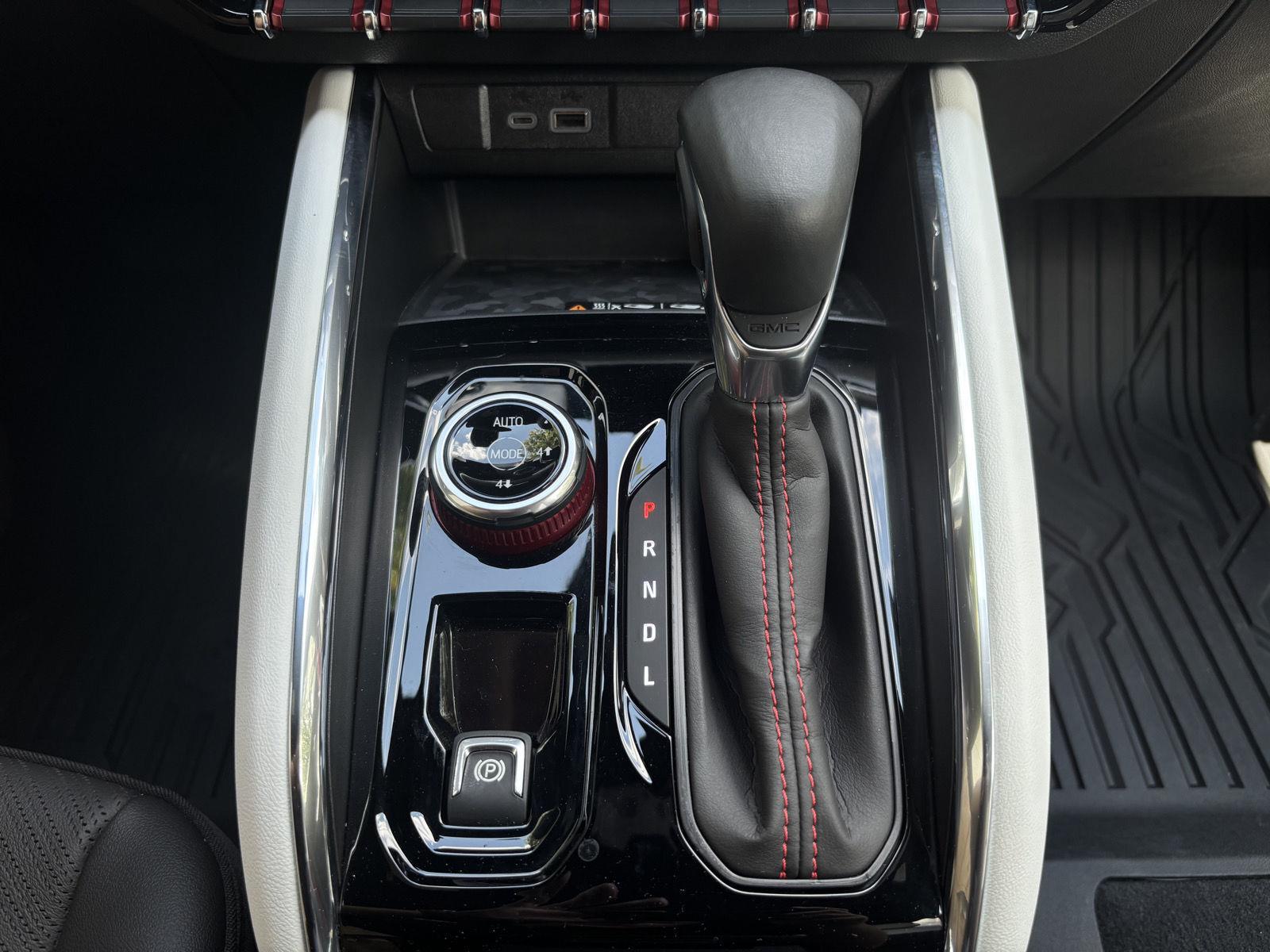 2024 GMC Canyon AT4X - Photo 19
