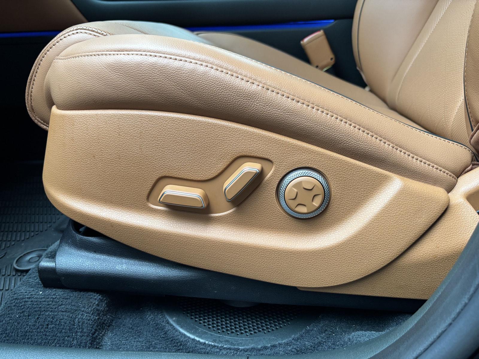 2026 GENESIS GV80 Advanced - Photo 14
